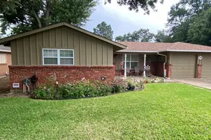 509 Patricia Rd, Hurst, TX 76053 - Photo 1