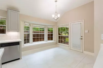 5716 Charleston Drive, Frisco, TX 75035 - Photo 10