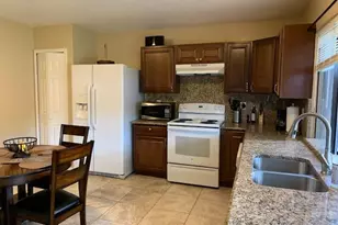 4905 Avery Cir, The Colony, TX 75056 - Photo 4