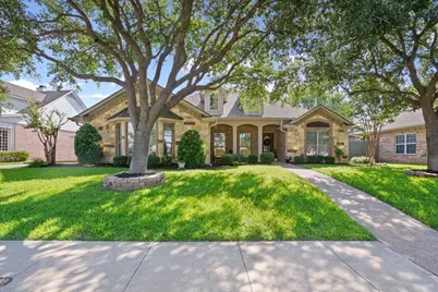 302 Edinburgh, Waco, TX 76712 - Photo 2