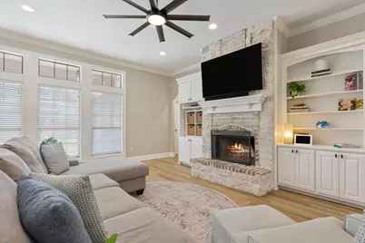 302 Edinburgh, Waco, TX 76712 - Photo 10