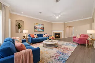 923 N Sky Dr, Houston, TX 77073 - Photo 4
