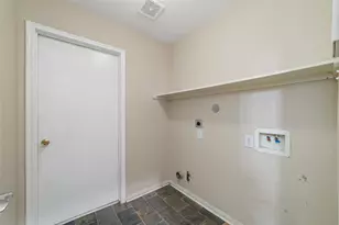 923 N Sky Dr, Houston, TX 77073 - Photo 26