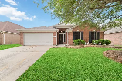 923 N Sky Drive, Houston, TX 77073 - Photo 1