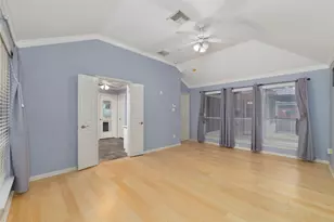 923 N Sky Dr, Houston, TX 77073 - Photo 16
