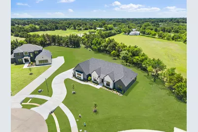 301 Whispering Way, Red Oak, TX 75154 - Photo 36