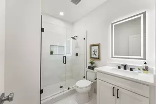 5259 St Charles Ave, Dallas, TX 75223 - Photo 14