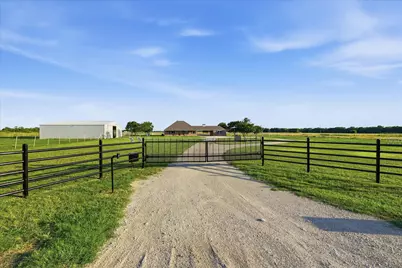 2500 County Road 332, Era, TX 76238 - Photo 1