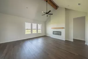 10611 Winter Wheat Ln, Venus, TX 76084 - Photo 6