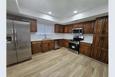 2709 Heather Glen Court, Carrollton, TX 75006 - Photo 10