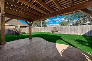 203 Cedar Crk Dr, Princeton, TX 75407 - Photo 18