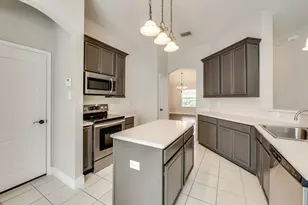 10413 Trevino Ln, Benbrook, TX 76126 - Photo 4