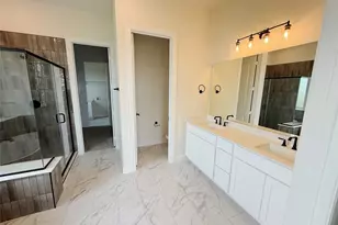 204 Slimp Blf, Azle, TX 76020 - Photo 8