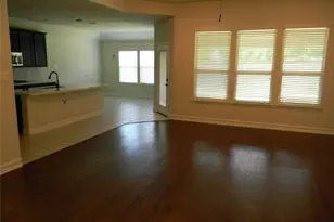 1925 Angein Ln, Fort Worth, TX 76131 - Photo 4