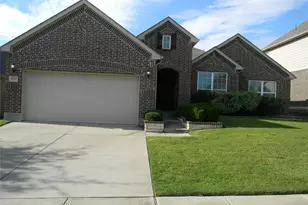 1925 Angein Ln, Fort Worth, TX 76131 - Photo 2