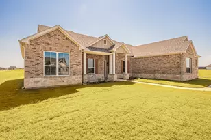 10610 Winter Wheat Ln, Venus, TX 76084 - Photo 2