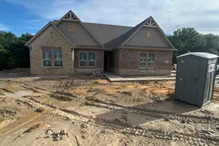 1005 Perrin Ln, Van Alstyne, TX 75495 - Photo 1