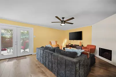 10447 Sylvia Drive, Dallas, TX 75228 - Photo 14