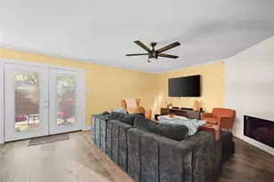 10447 Sylvia Dr, Dallas, TX 75228 - Photo 12