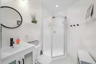 10447 Sylvia Dr, Dallas, TX 75228 - Photo 28
