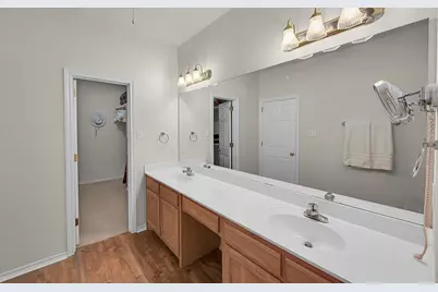 27095 Meadowmore Court #402, Whitney, TX 76692 - Photo 18