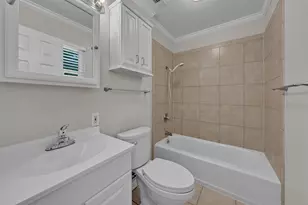 1801 Anderson St, Irving, TX 75062 - Photo 10