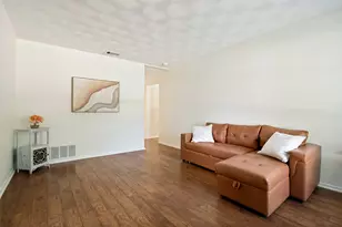 2510 Larchmont Dr, Mesquite, TX 75150 - Photo 4