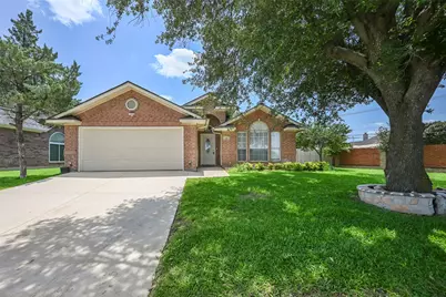 700 N Emma Drive, Arlington, TX 76002 - Photo 1