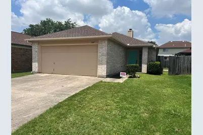 3141 Twisted Vine Lane, Grand Prairie, TX 75052 - Photo 1