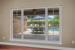 9406 Wildflower Dr, Woodway, TX 76712 - Photo 14
