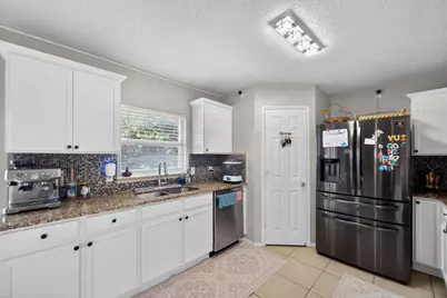 1318 Gilday Drive, Arlington, TX 76002 - Photo 6