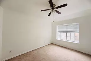434 Moonlight Way, Irving, TX 75063 - Photo 18