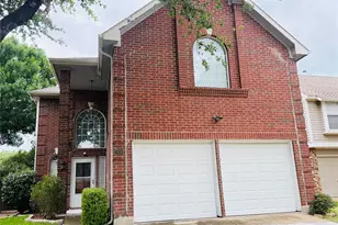434 Moonlight Way, Irving, TX 75063 - Photo 1