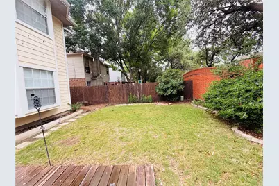 434 Moonlight Way, Irving, TX 75063 - Photo 26