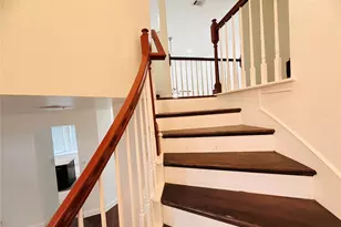 434 Moonlight Way, Irving, TX 75063 - Photo 10