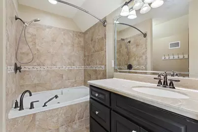 744 N Old Robinson Road, Robinson, TX 76706 - Photo 20