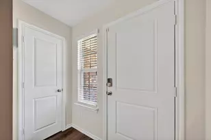 2566 Russell St, Crandall, TX 75114 - Photo 4
