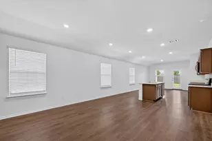 2566 Russell St, Crandall, TX 75114 - Photo 6