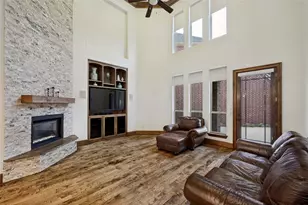 41 Bass Pond Dr, Frisco, TX 75034 - Photo 2