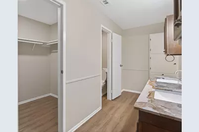 4202 Indian Creek Court, Granbury, TX 76049 - Photo 24