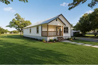204 S Anderson Street, Bremond, TX 76629 - Photo 2