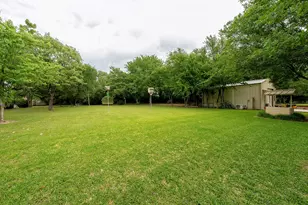 7301 Stallion St, Denton, TX 76208 - Photo 36