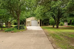 7301 Stallion St, Denton, TX 76208 - Photo 38