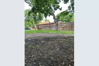 605 S Colbert Avenue, Sherman, TX 75090 - Photo 4