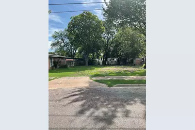 605 S Colbert Avenue, Sherman, TX 75090 - Photo 2