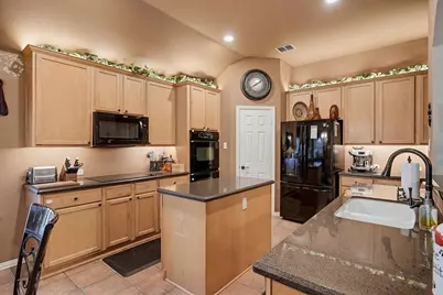 5204 Appalachian Way, Fort Worth, TX 76123 - Photo 14