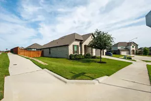 101 St Meena Ct, Fort Worth, TX 76120 - Photo 32
