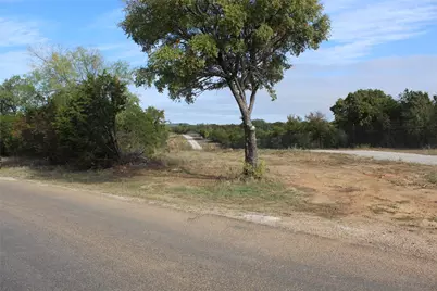 975 N. Lakeview Dr, Palo Pinto, TX 76484 - Photo 2
