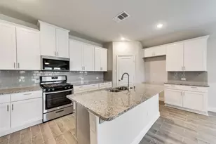 3504 Lillian Ct, Celina, TX 75009 - Photo 2