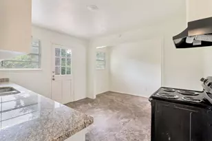 2848 Beasley Dr, Garland, TX 75041 - Photo 4